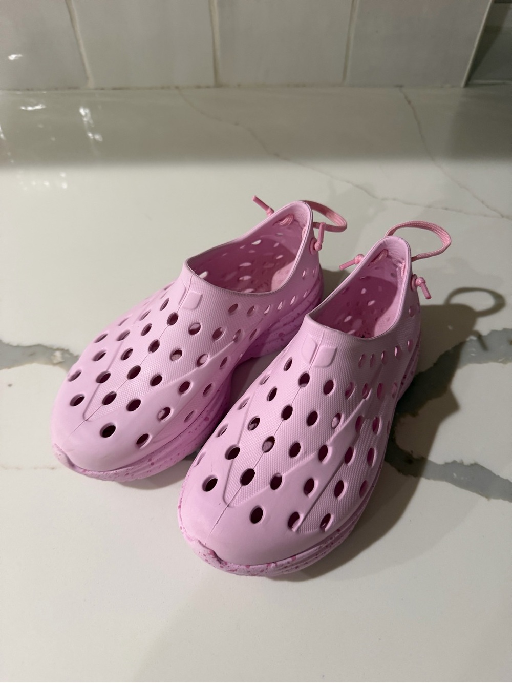 Kids Lightweight Pink Water Clog with Adjustable Heel Strap